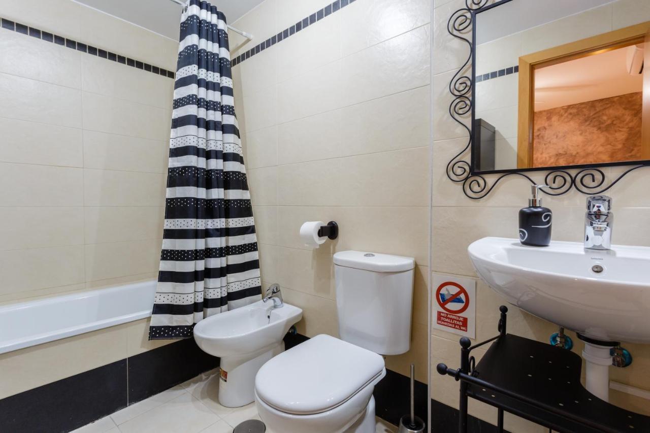 Puerta San Felix Free Parking By Cadiz4Rentals Экстерьер фото